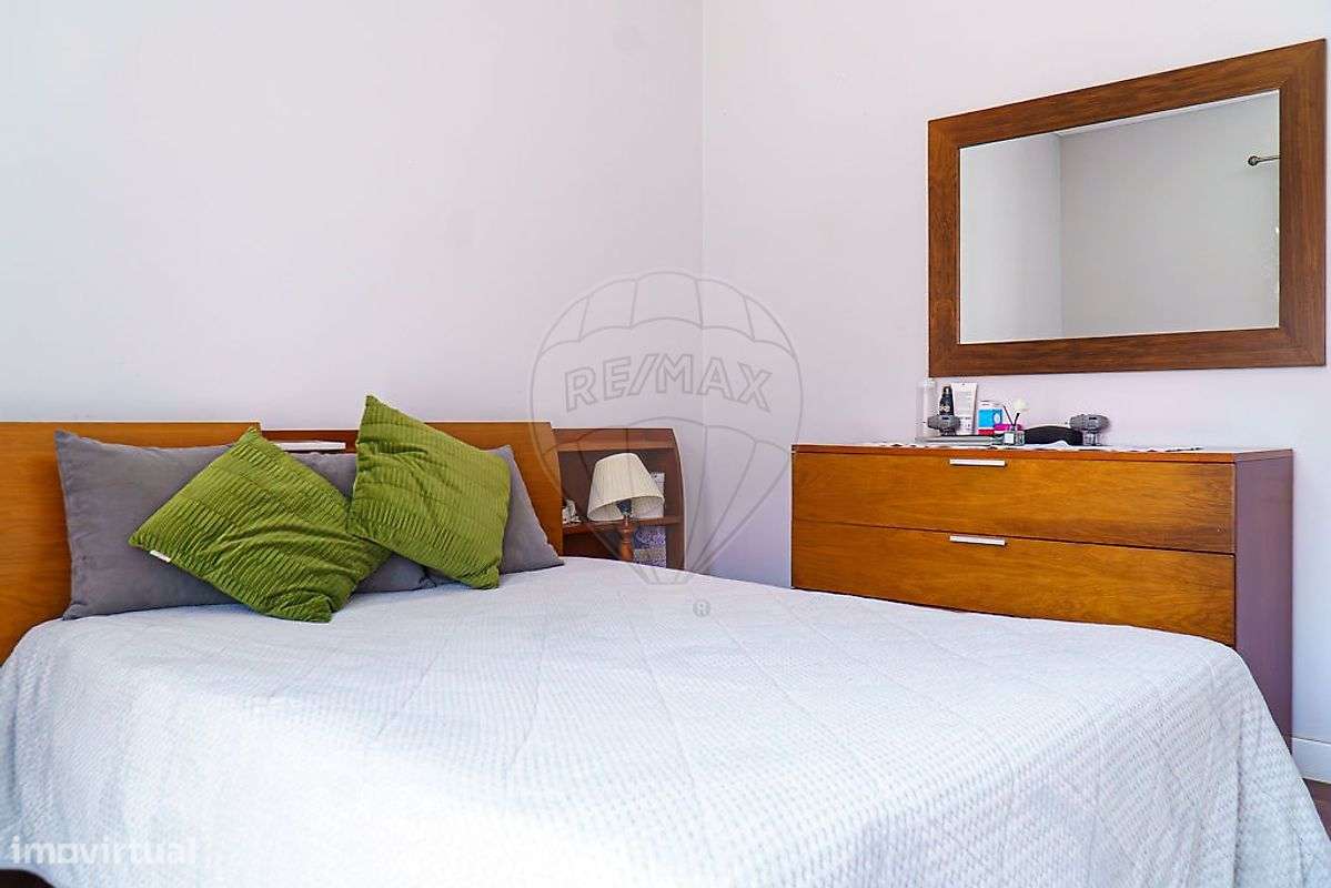 Moradia T4 para venda-12