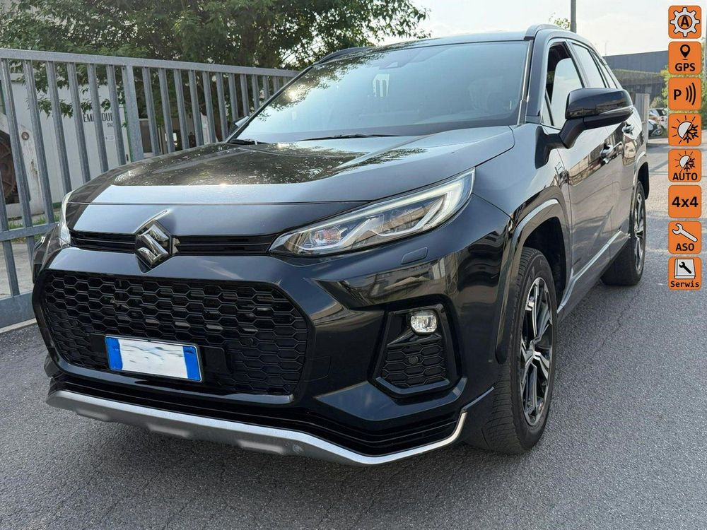 Toyota Rav4 V 2.5 Hybrid Black Edition by JBL 4x4 2023