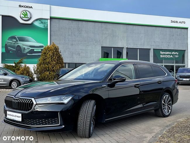 Skoda Superb 2.0 TDi 193KM, 4×4, Laurin & Klement, DSG, salon PL, 8 tys. km !