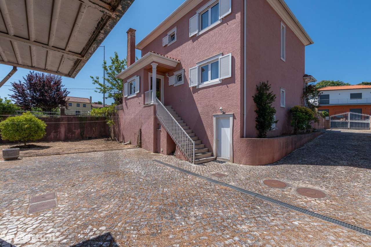 Moradia isolada | T4+1 com garagem | Vila Nova de Poiares - Grande imagem: 3/60