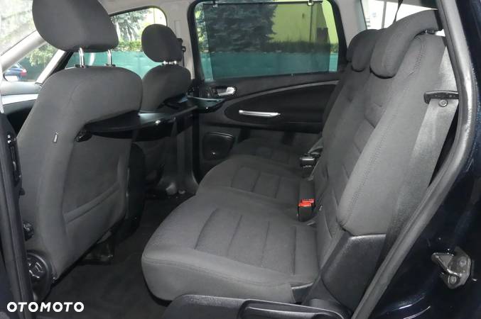 Ford S-Max 2.0 Titanium - 8