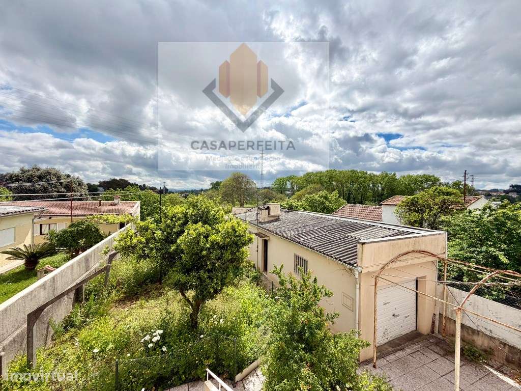 2 Andares Moradia T3 com Terreno, Anexo e Garagem - Avintes-3