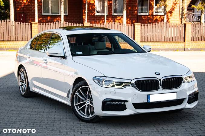 BMW Seria 5 520d M Sport - 3