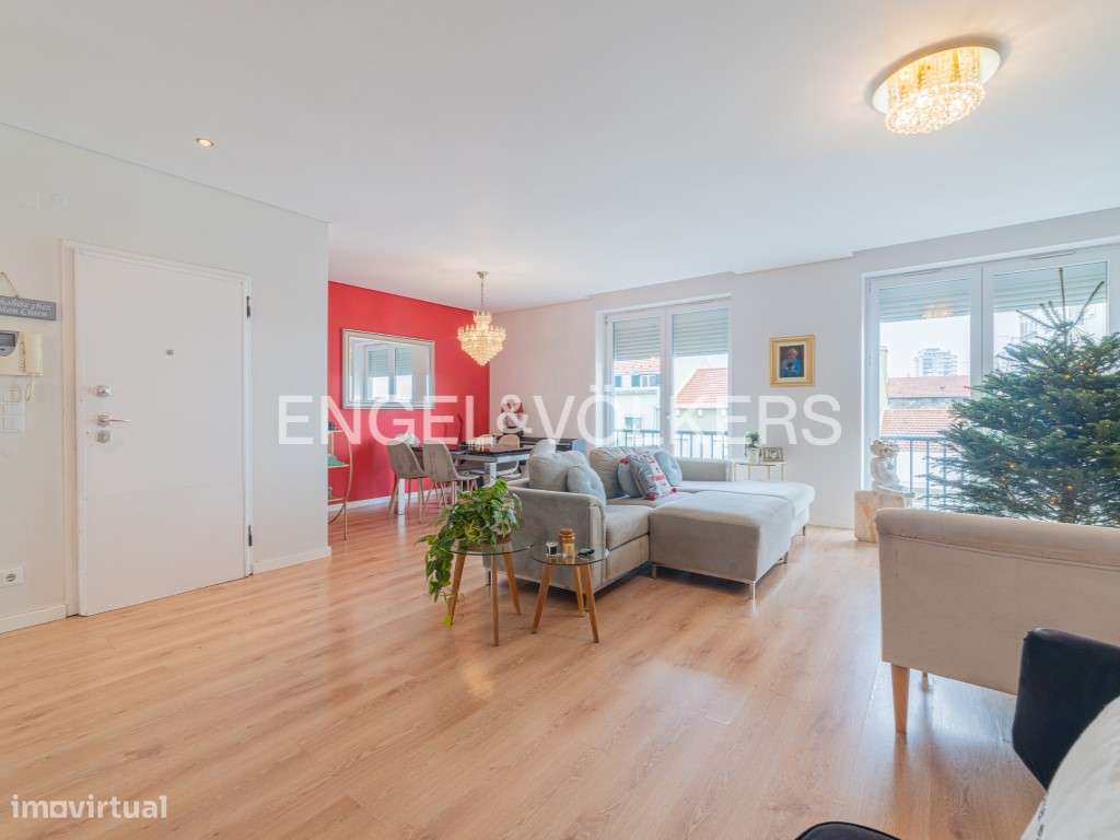 Penthouse T3 exclusiva em pleno Areeiro - Grande imagem: 5/32