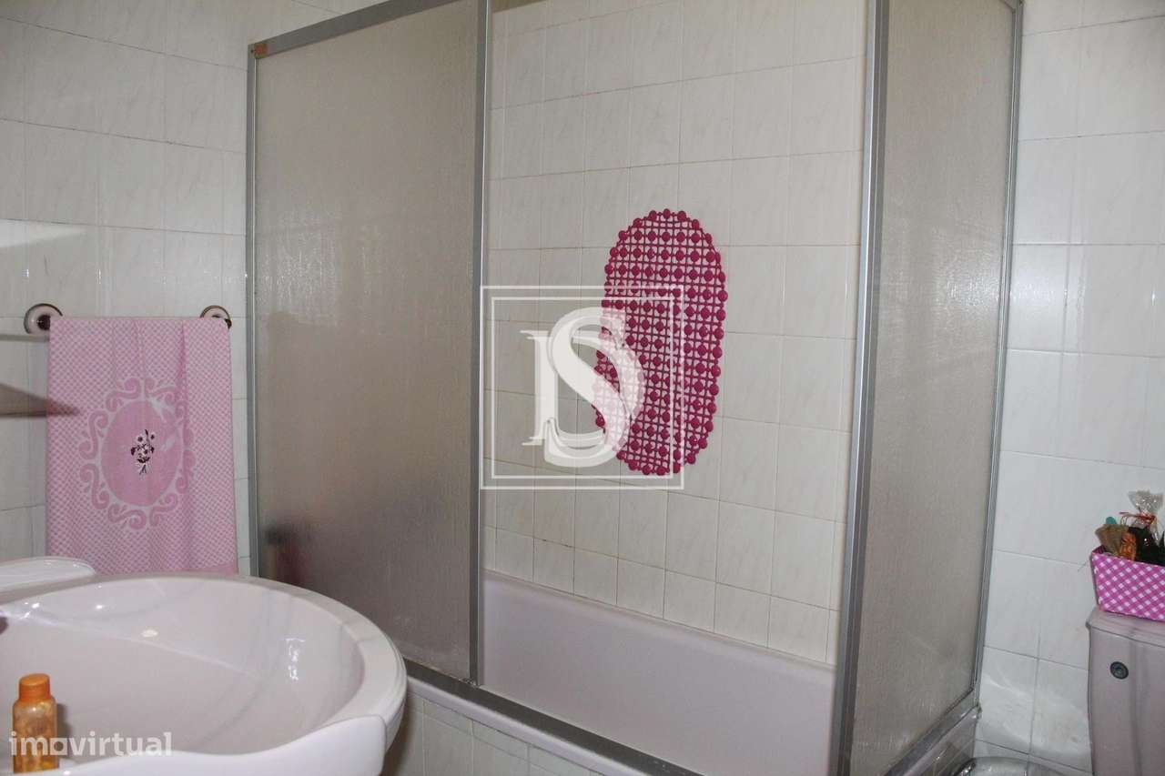 Apartamento T3 em  Paços de Ferreira-9