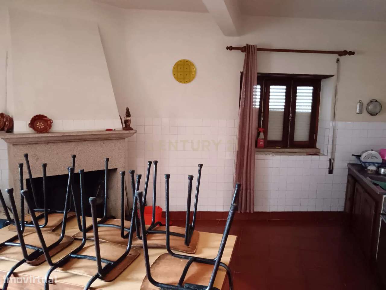 Espaçosa Moradia em Escalos de Cima, Castelo Branco-3