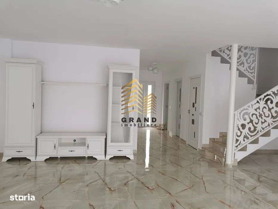 CASA 4 CAMERE | DE INCHIRIAT | ZONA HOTEL DIANA - Imagine principală: 2/7