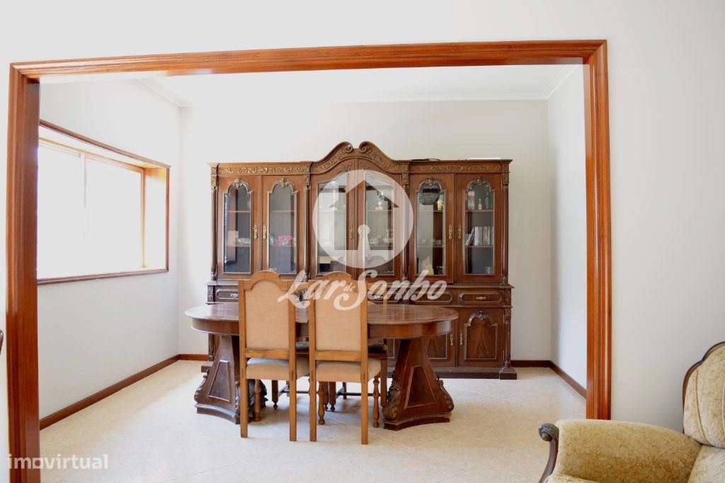 Moradia Ind. M3 C/Garagem Fechada em Brufe - Grande imagem: 5/18