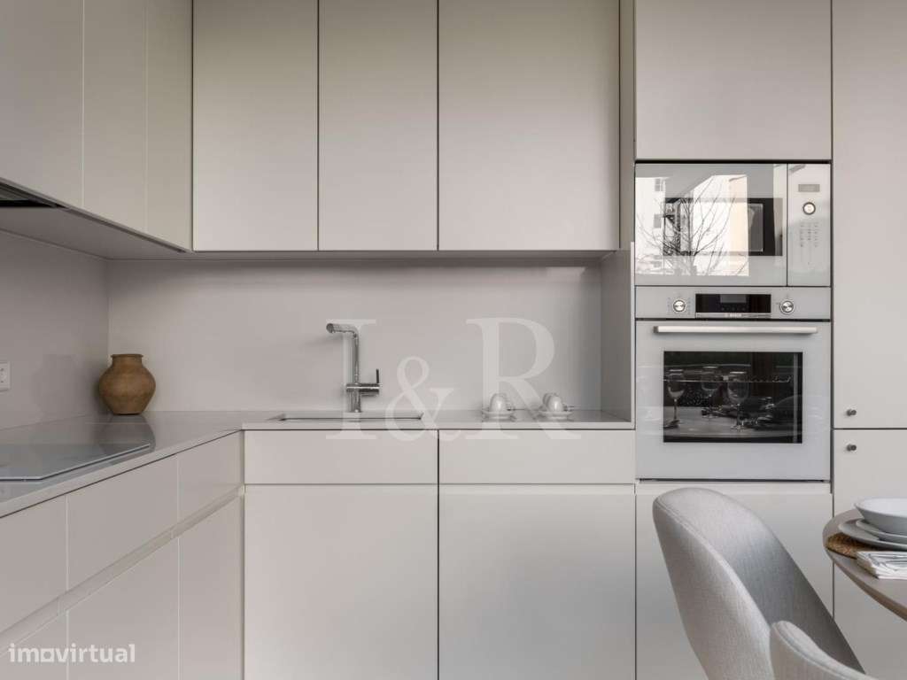 Apartamento T1 Duplex com Terraço e Estacionamento no Campo Pequeno... - Grande imagem: 5/30