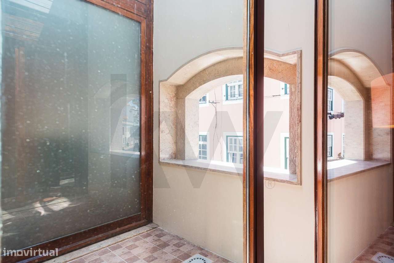 T1 literalmente no Príncipe Real com Estacionamento-17