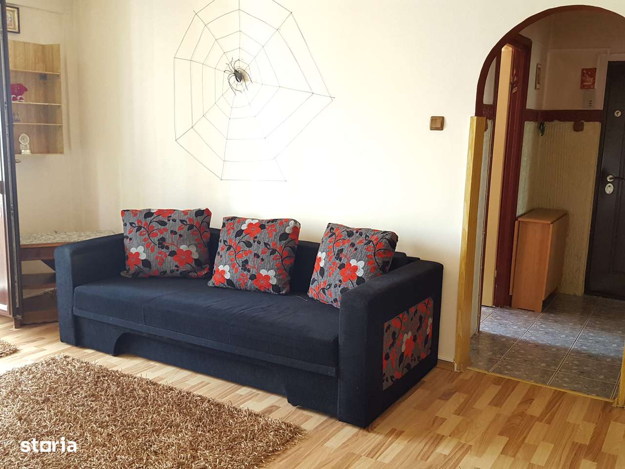 Titan, metrou 1 Decembrie la 800m, bloc reabilitat, stradal-13