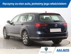 Volkswagen Passat - 5