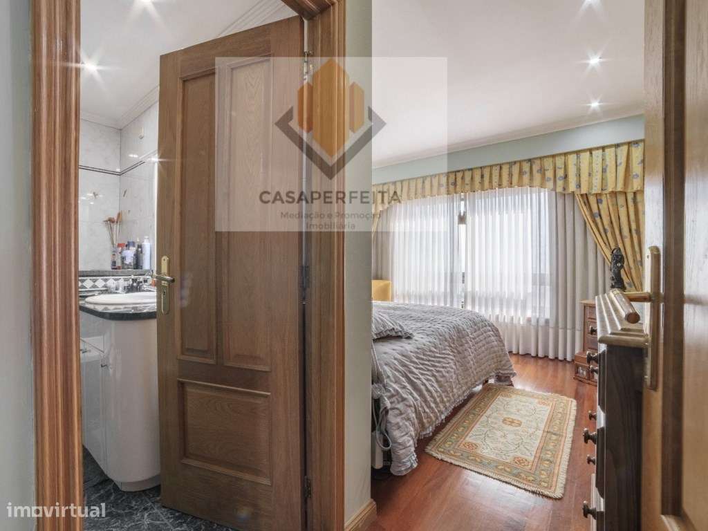 Deslumbrante Penthouse T4 Duplex com Terraço e Vistas Inacreditávei...-19