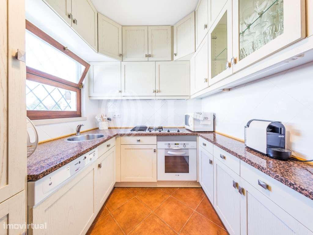 Moradia T3, perto da praia, em Vale do Lobo, Algarve - Grande imagem: 4/15