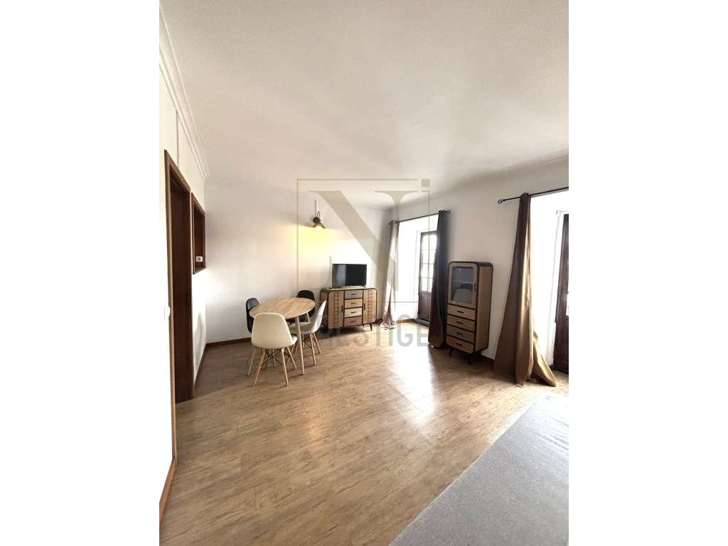 Apartamento T1 com vista para o rio - Grande imagem: 2/7