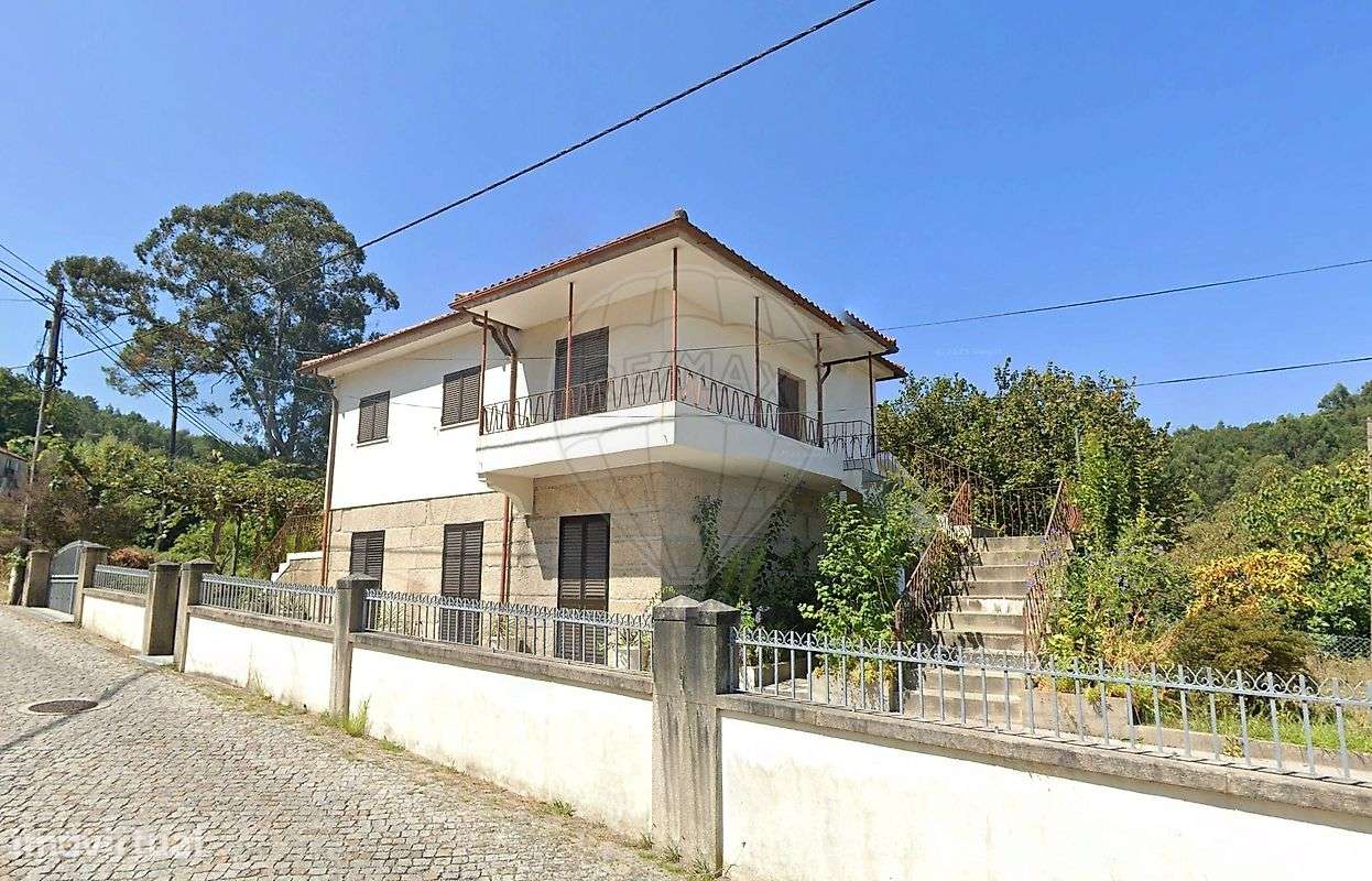 Moradia T4 para venda - Grande imagem: 2/12