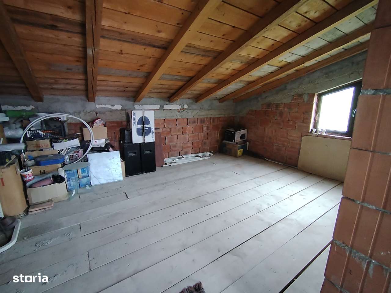 Casa D+P+M, D, 150 mp, teren 700 mp, Bratuleni, în spate la Metro-9