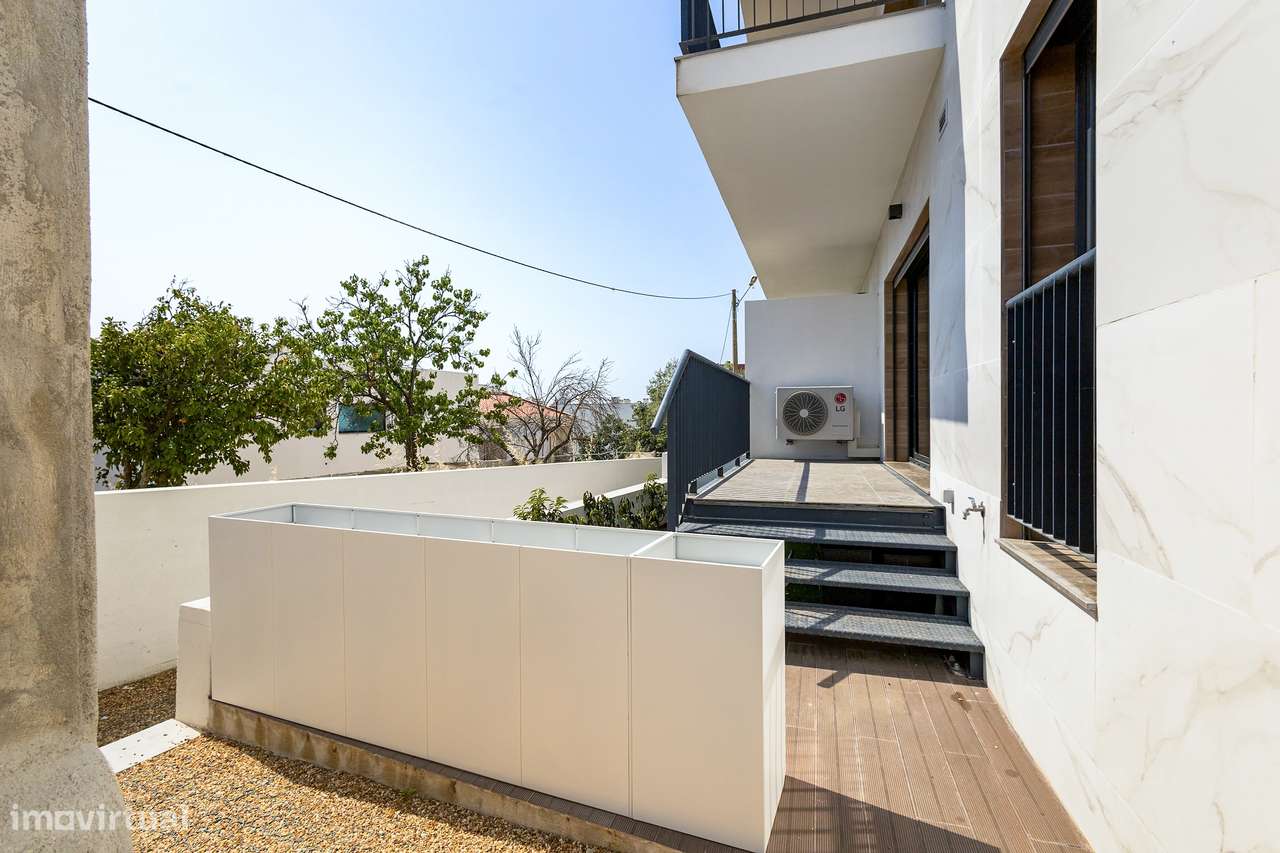 Apartamento T1 Novo em Setúbal-18