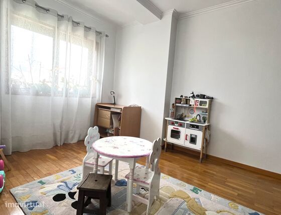 Apartamento T3 Meadela c/ Lugar de garagem e sotão - Grande imagem: 19/19