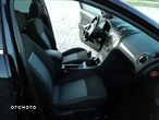 Ford Mondeo 2.0 TDCi Titanium - 12