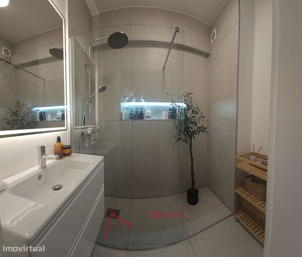 Apartamento T3 Remodelado-21