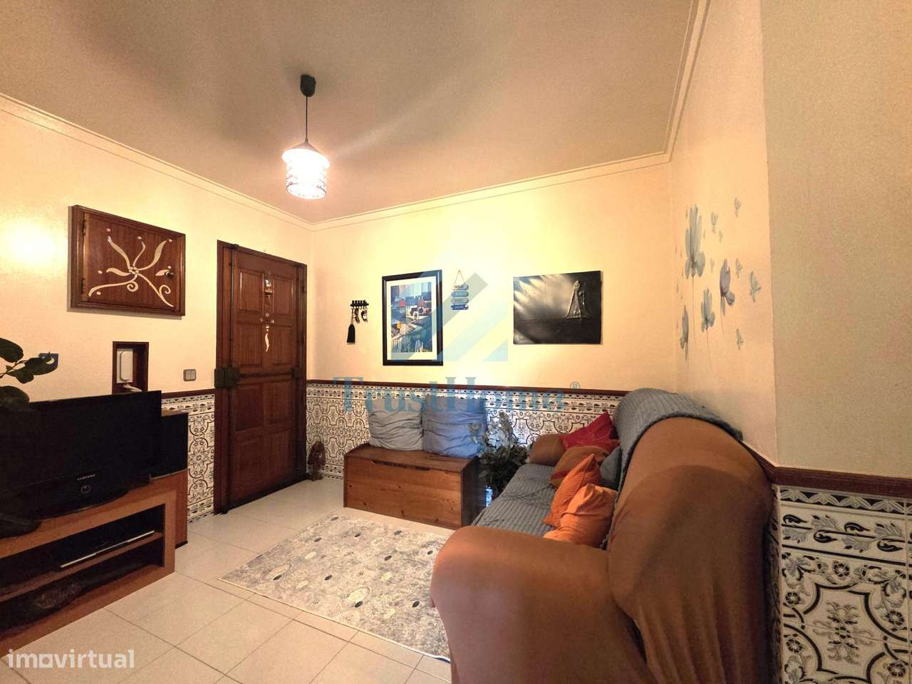 Apartamento T1+1 Mobilado com Varanda e Arrecadação em Queluz-23