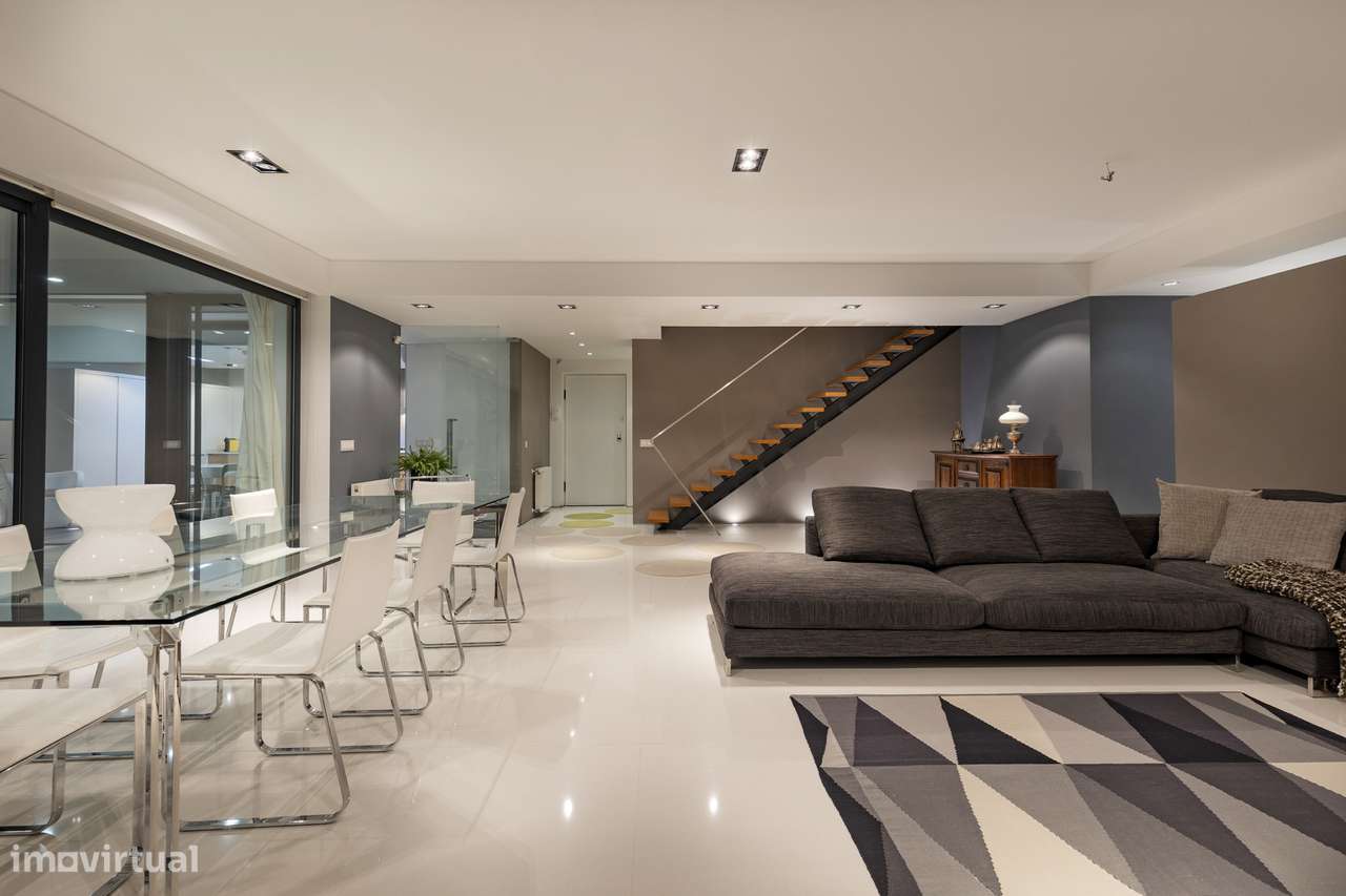 Moradia isolada T6 lote de 1002m2 piscina Sesimbra-28