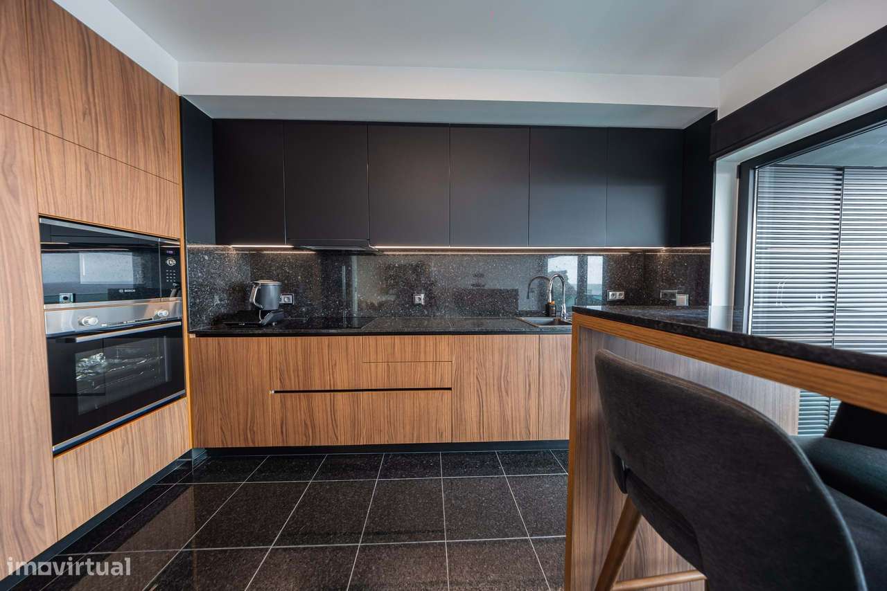 Apartamento T3 à Beira Mar-7