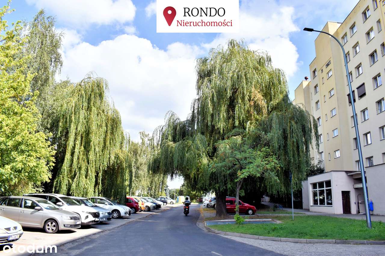 * M-3 * Dobrzec * balkon * winda * przestronne  * zadbane *-11