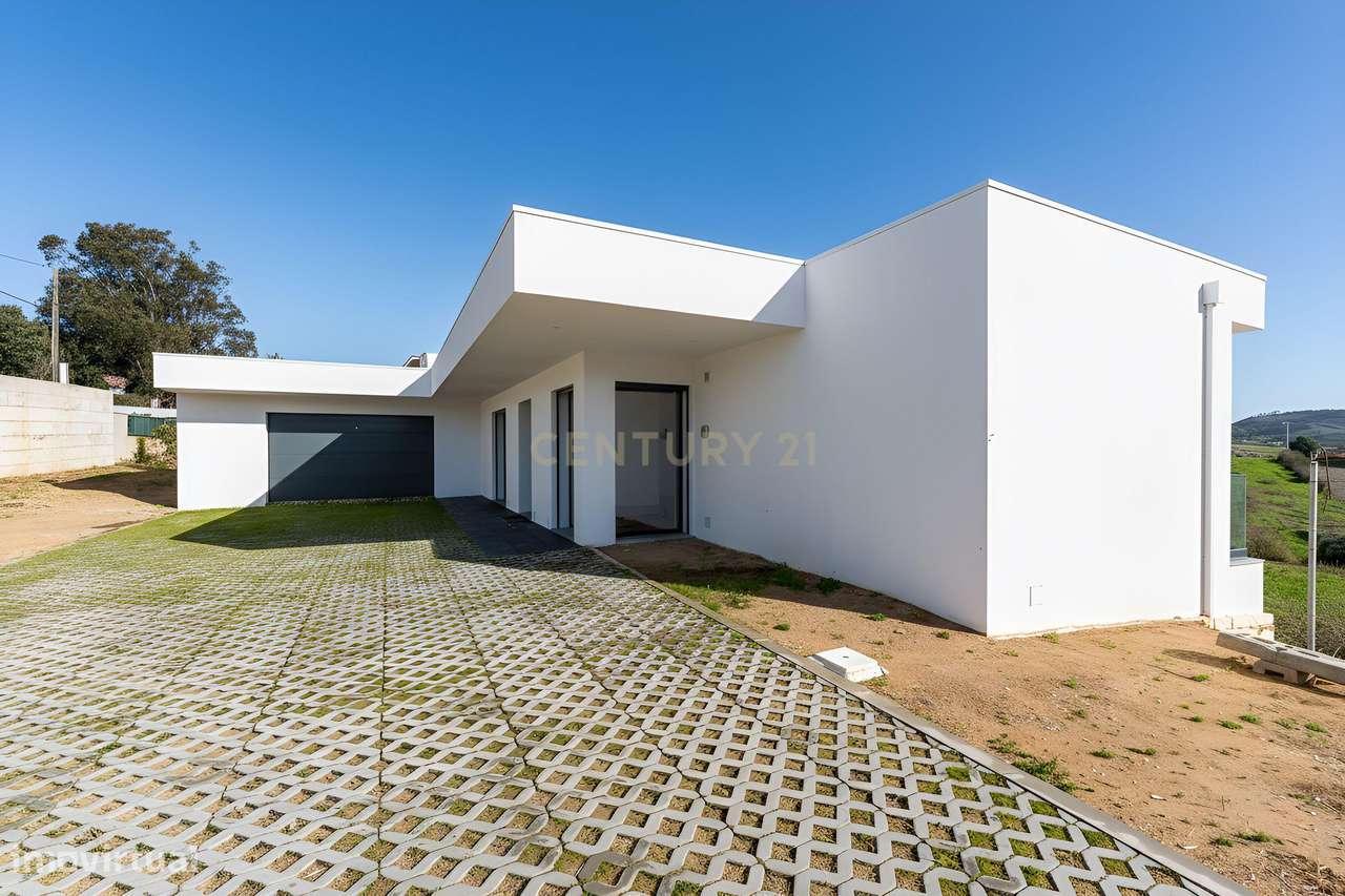 Moradia NOVA T4 de Arquitetura Moderna e Contemporânea –inserida num t - Grande imagem: 4/36