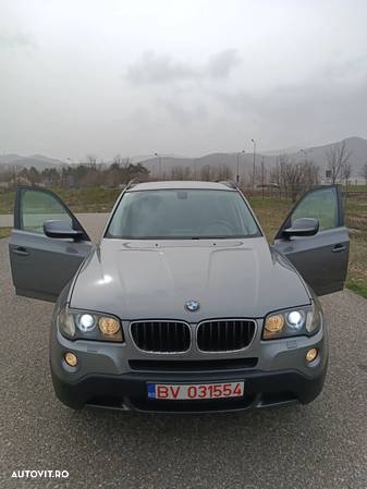 BMW X3 xDrive20d Aut. - 6