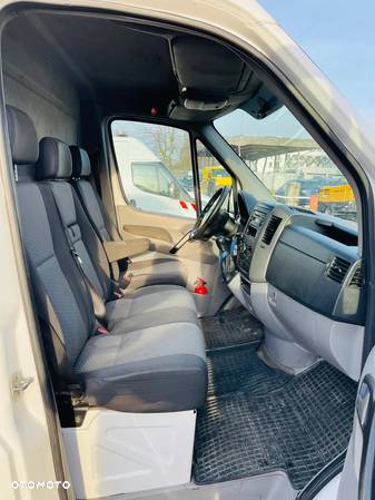 Volkswagen Crafter - 9