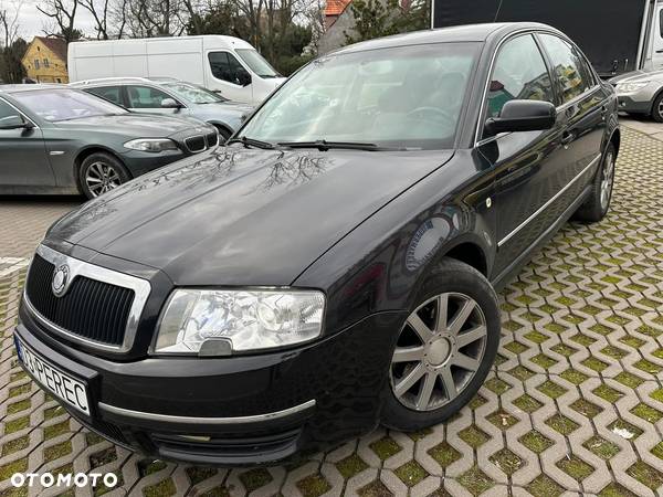 Skoda Superb 2.5 TDI Elegance - 1