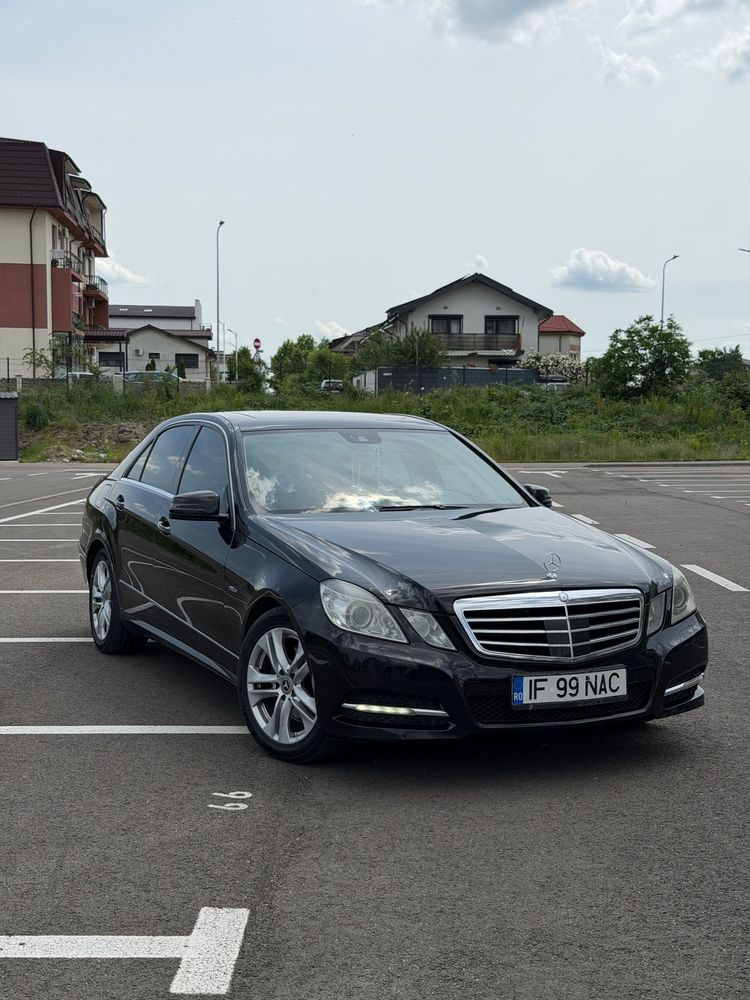 Mercedes-Benz E W212 [2009 - 2016] 300 CDI BlueEfficiency Aut. 2010