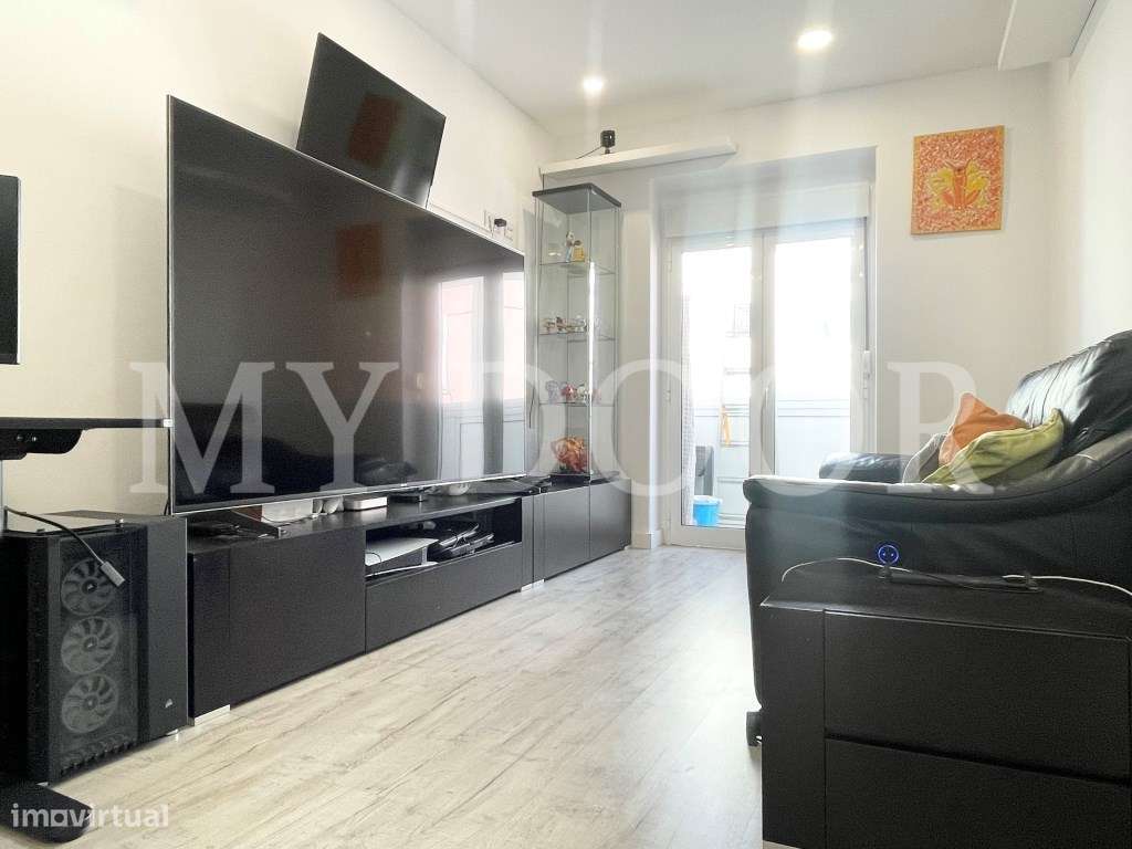 Apartamento T1 em Moscavide - Remodelado - 2º Andar - Grande imagem: 4/22