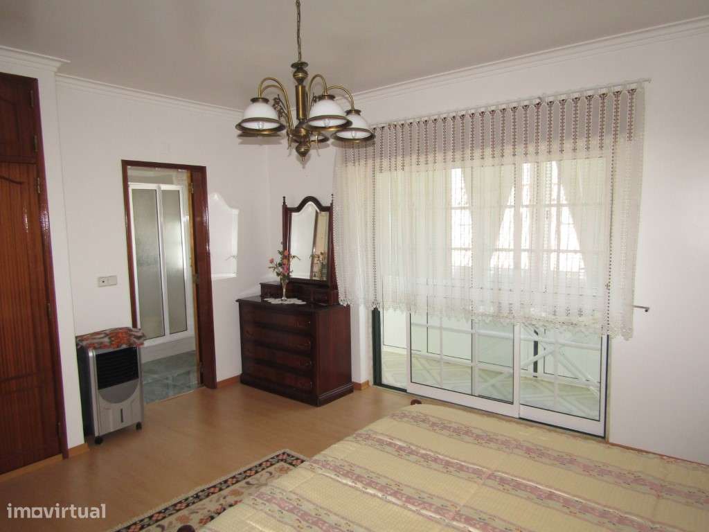 Casa Horizonte - Moradia espaçosa e com excelente exposição solar, ...-35