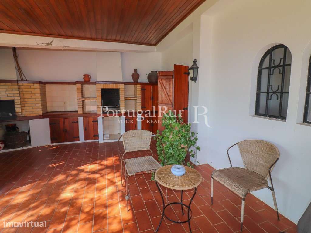 Quintinha com várias habitações em Vila Franca de Xira-39