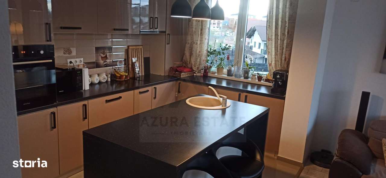 Apartament modern 3 camere 2 bai si 2 locuri de parcare in Selimbar - Imagine principală: 4/11