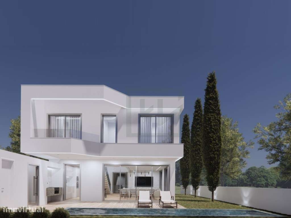 Aroeira / Moradia Nova V4 com rooftop e piscina-6