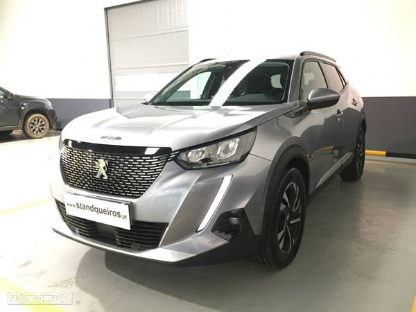 Peugeot 2008 1.2 PureTech Allure Pack - 4