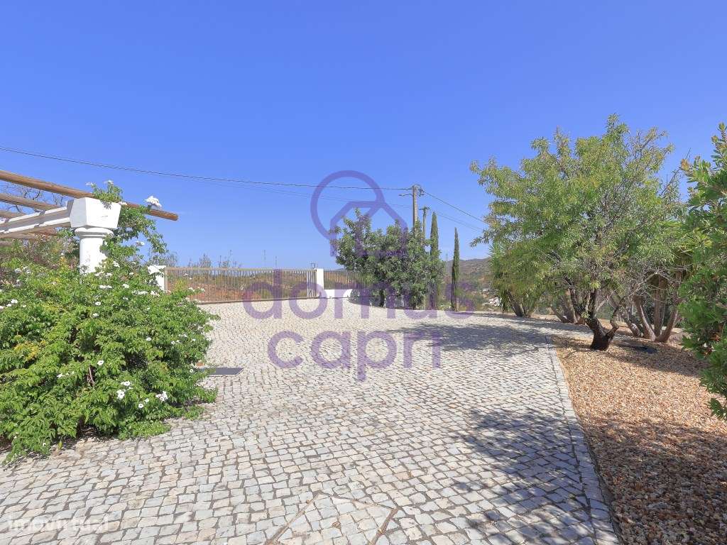 Moradia T3 com Piscina e Terreno em Porto Carvalhoso - Tavira-30