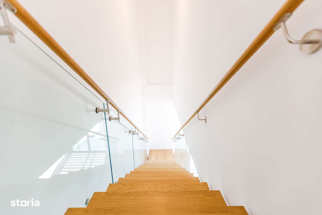 Penthouse cu 4 camere, cu scara interioara  - Comision 0%-9