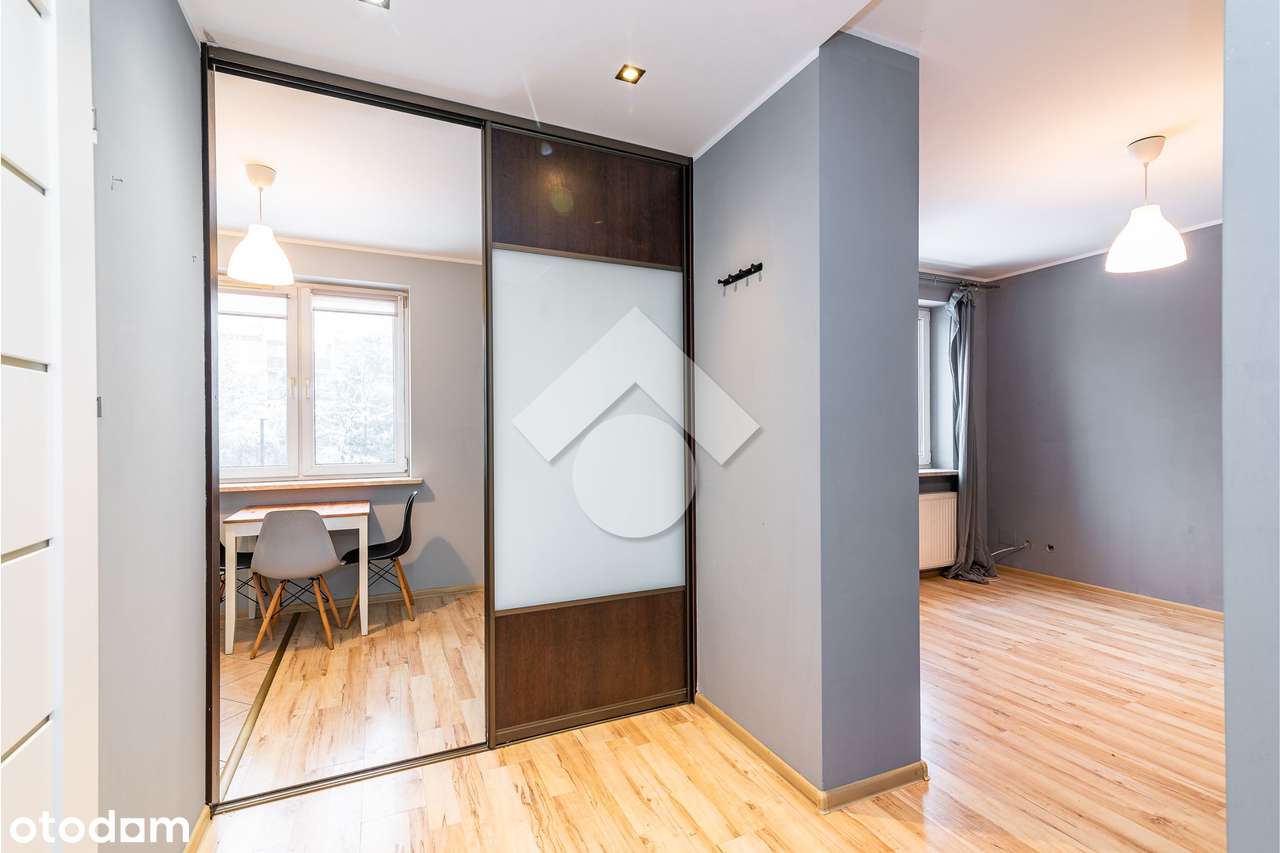 Przestronna kawalerka z dużą kuchnią | Kurdwanów | Widok na park-3