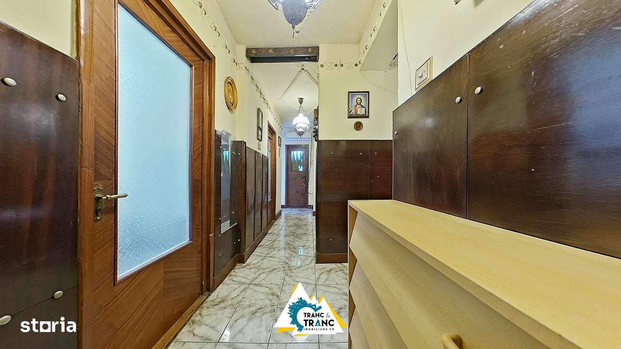 Apartament generos cu 4 camere în Podgoria, Arad - Imagine principală: 4/7