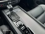 Volvo XC 60 T4 R-Design - 21