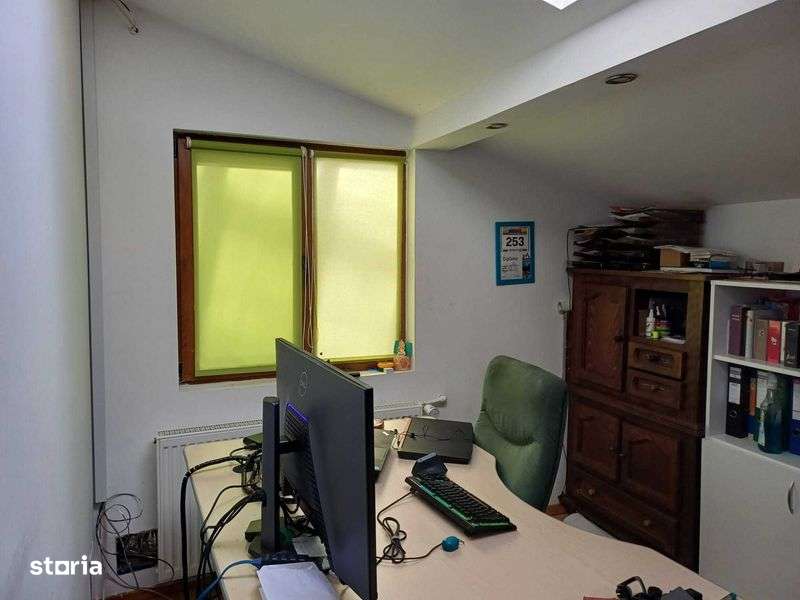 Proprietar vand casa, zona de vile, cu teren generos- 1750 mp - Imagine principală: 4/8