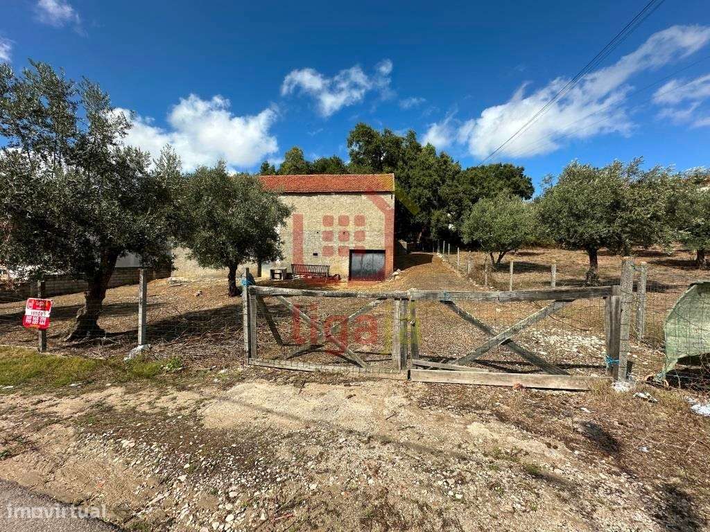 Armazém P/reconstrução - Vilar dos Prazeres!-10