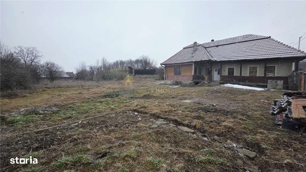 CASA 4 CAMERE 141 MP UTILI  CURTE LIBERA 1688 MP TEREN TOTAL 1839
