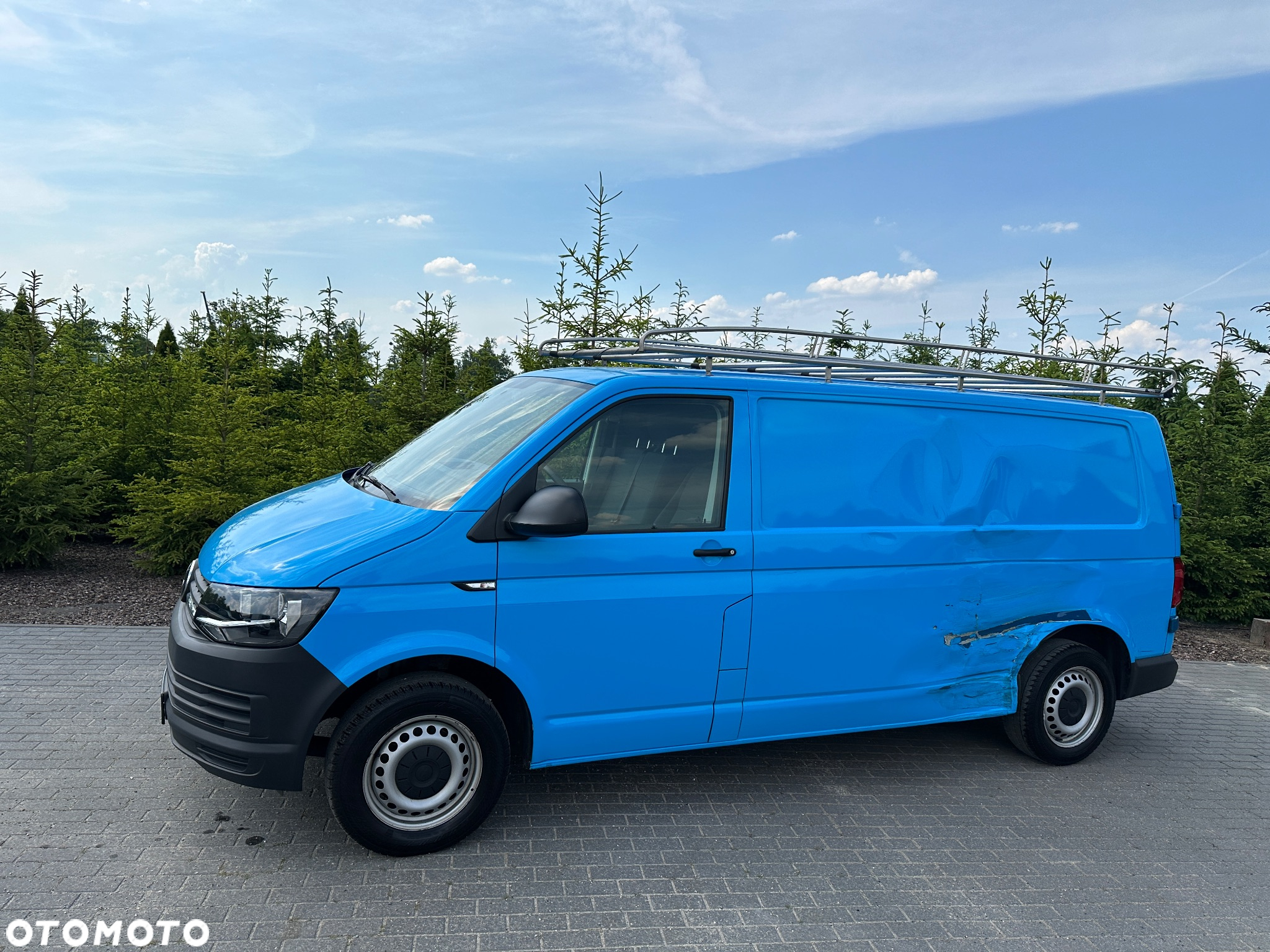 Volkswagen Transporter - 2