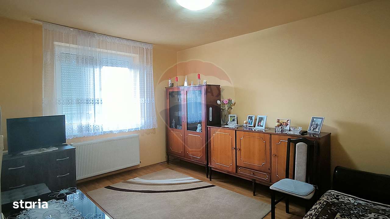 Apartament 3 camere decomandate – zonă excelentă, cartier Vitrometan - Imagine principală: 2/11